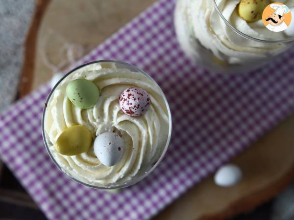 Easter brownie verrines with whipped cream - photo 3