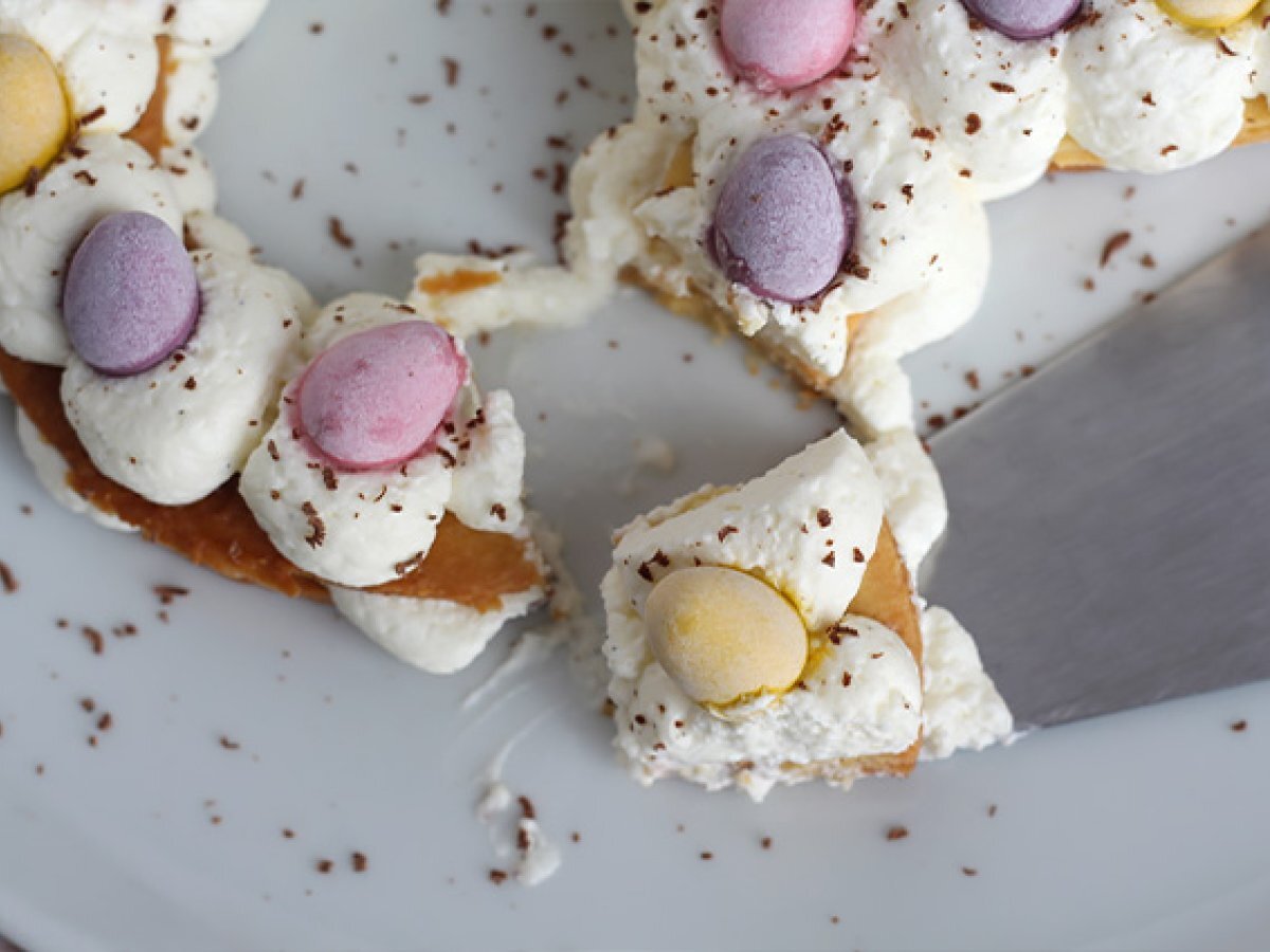 Easter bunny cream tart - photo 5