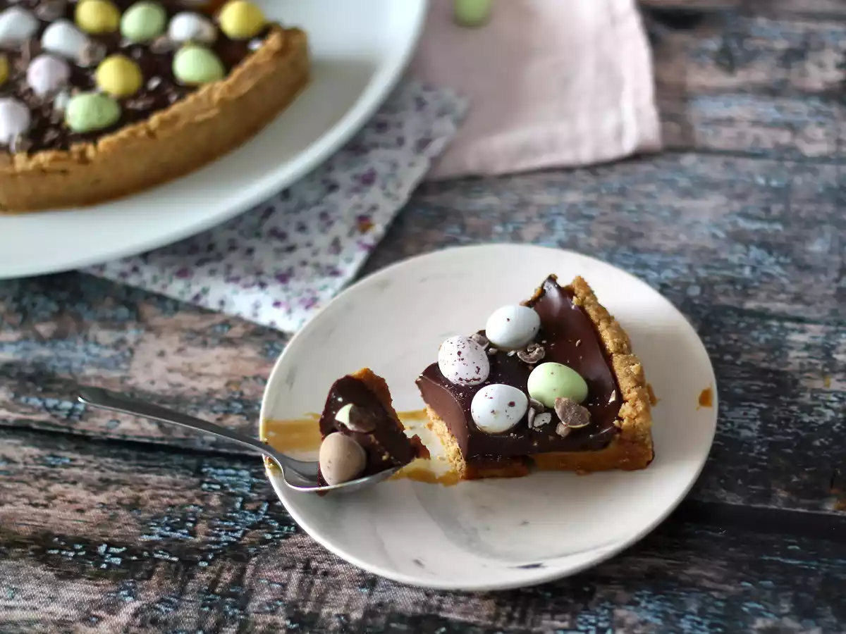 Easter tart, chocolate and caramel - photo 3
