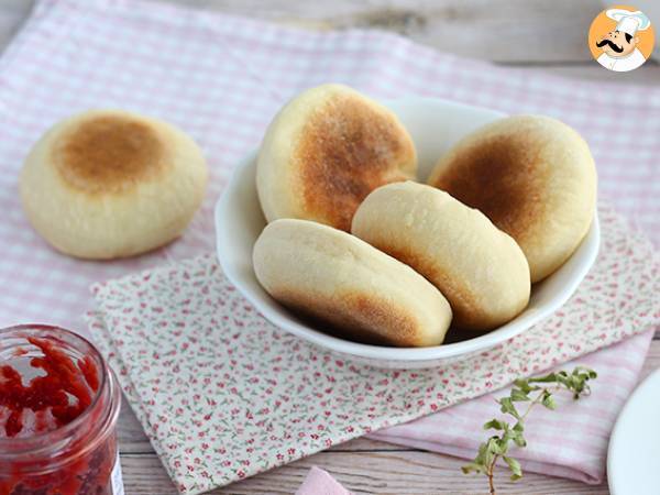 Easy and fluffy english muffins - photo 2