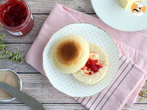 Easy and fluffy english muffins - photo 3