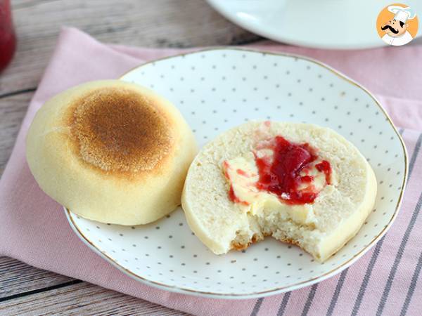 Easy and fluffy english muffins - photo 4