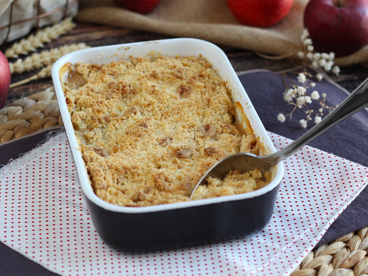 Easy and quick apple crumble - photo 4