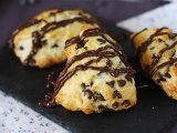 Easy and soft chocolate chip scones, photo 1