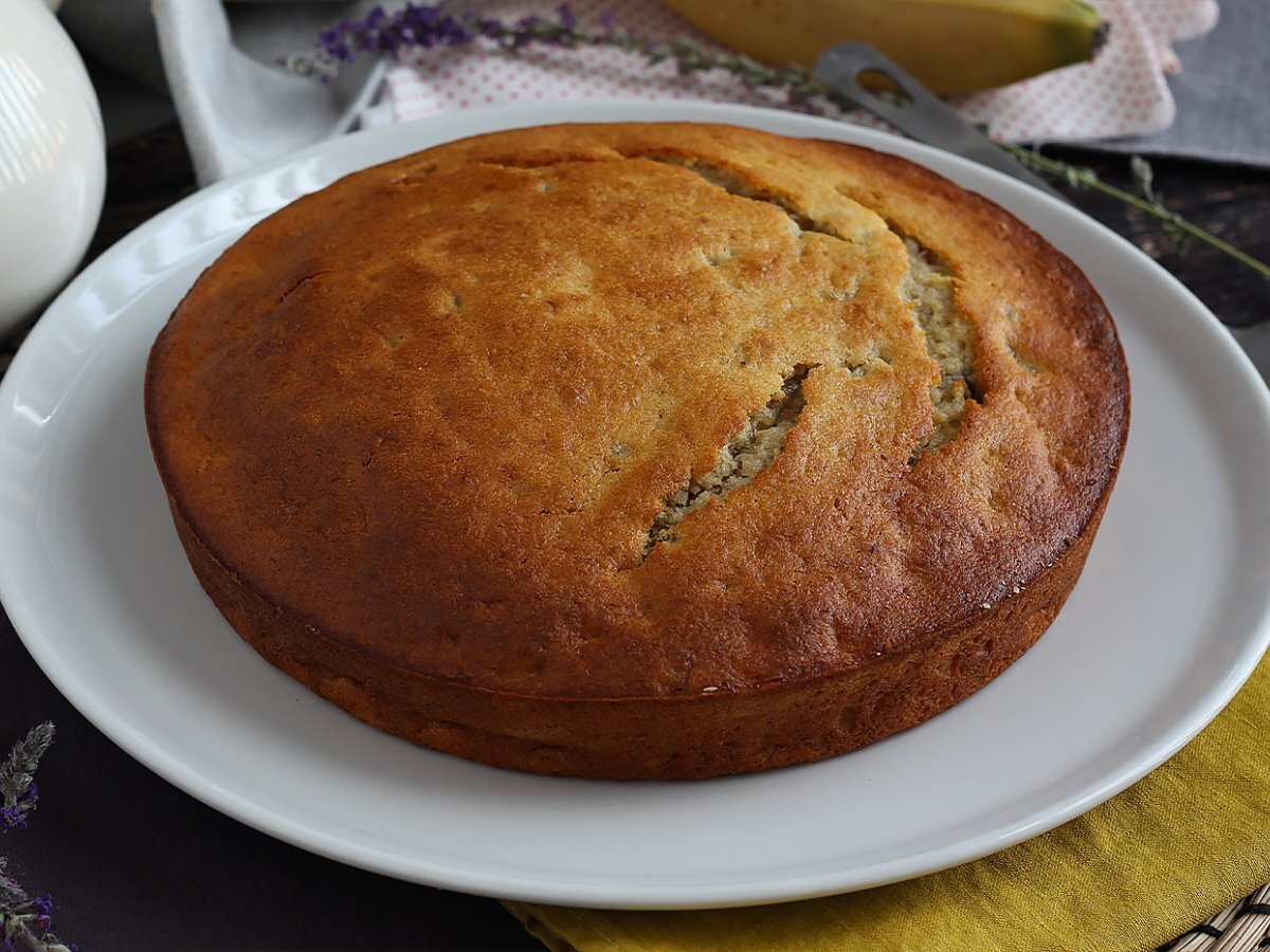 Easy banana cake - photo 2