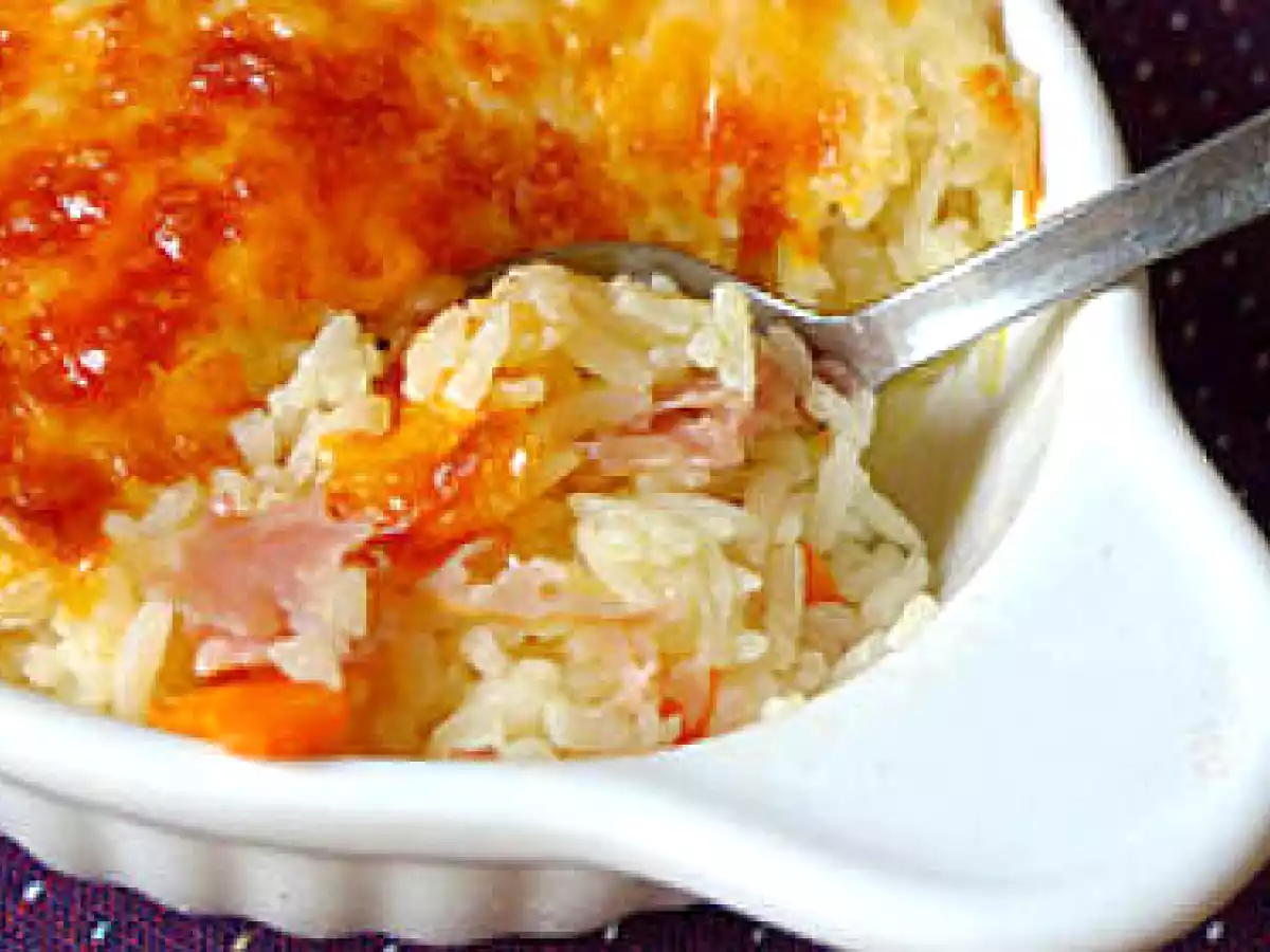 Easy Cheesy Baked Rice