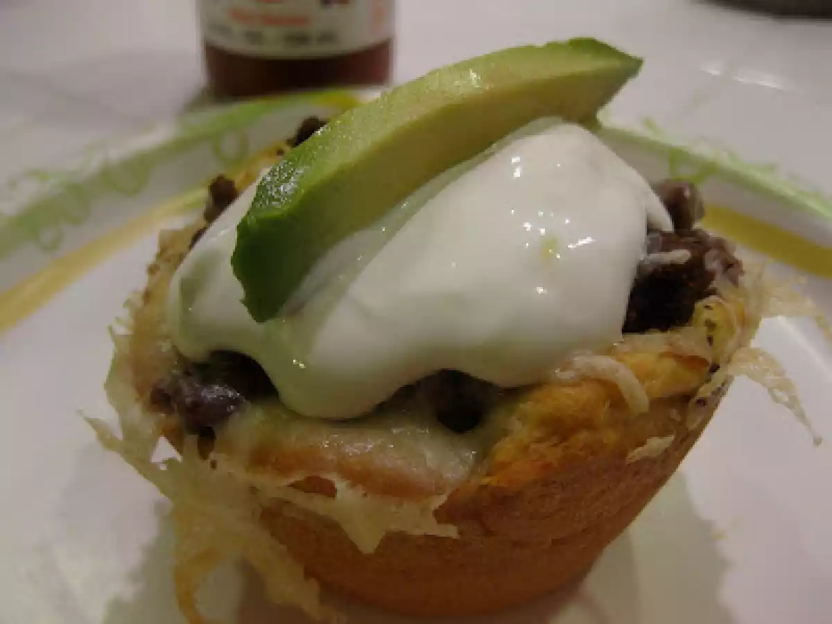 Easy Cheesy Taco Cups