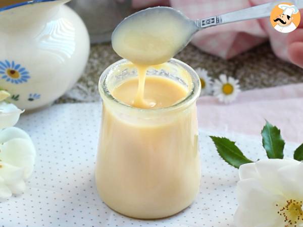 Easy homemade condensed milk