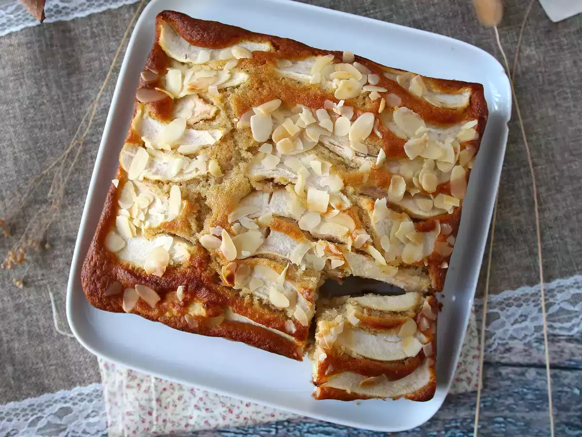 Easy, Moist Pear and Almond Cake - photo 4