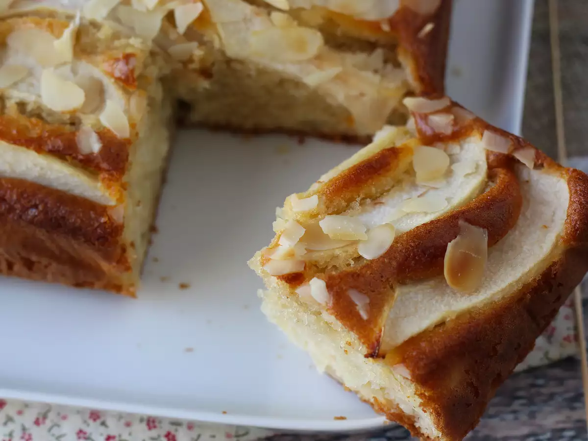 Easy, Moist Pear and Almond Cake - photo 5