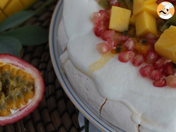 Easy pavlova with exotic fruits - photo 5