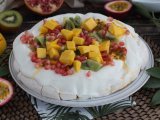 Easy pavlova with exotic fruits, photo 2