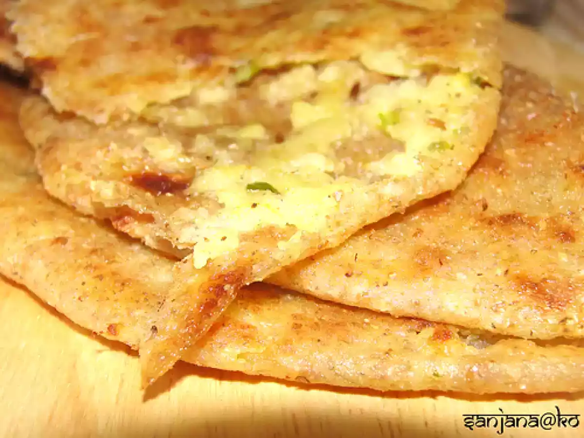 Easy Peasy Aloo Paneer Paratha (Sadly, there are no peas in this recipe) - photo 14