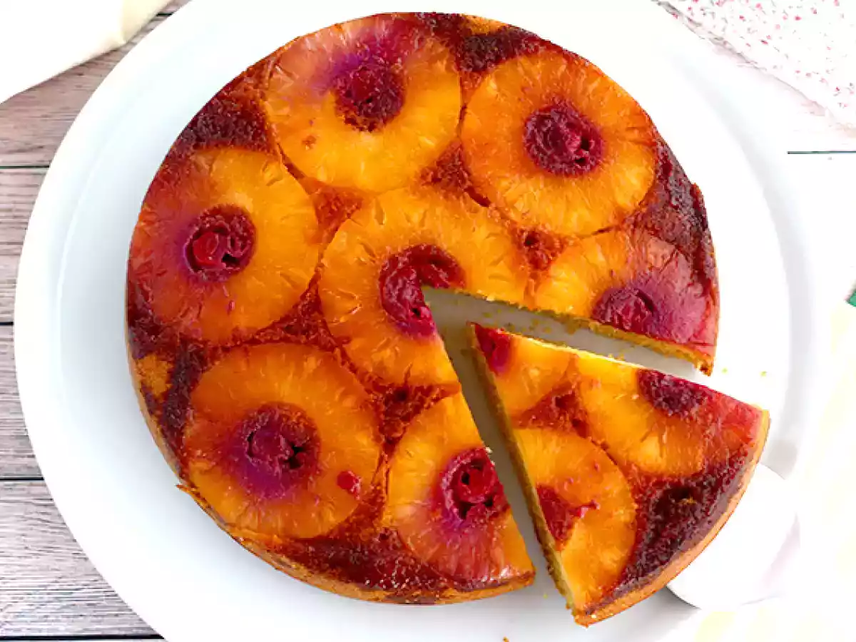 Easy pineapple upside down cake - photo 2