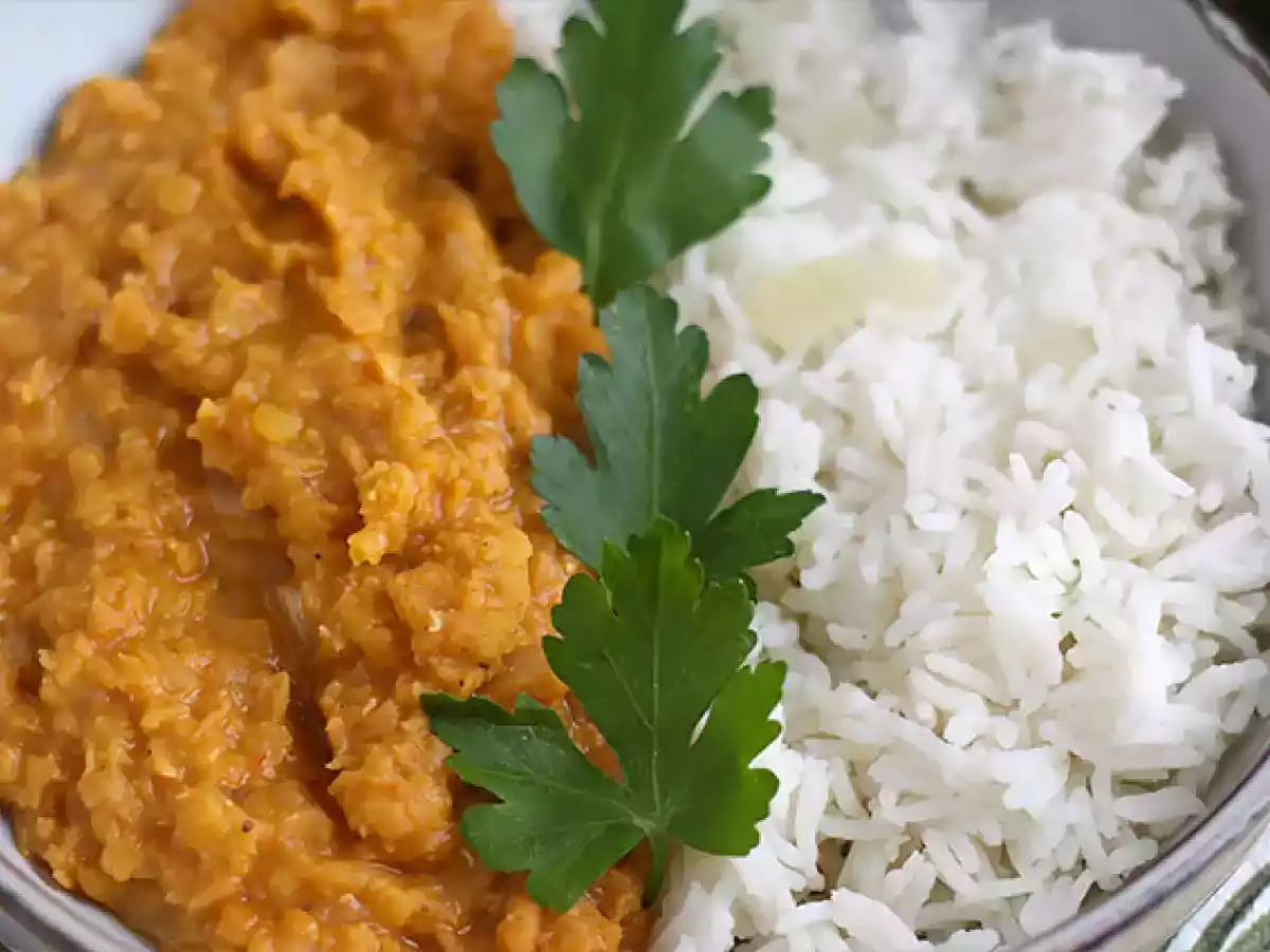 Easy red lentil dahl - photo 2