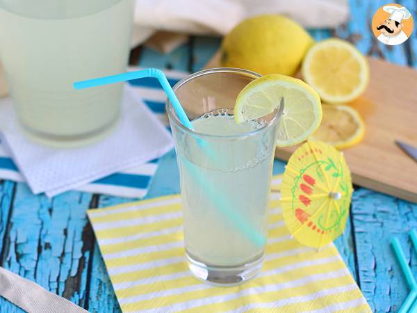 Easy refreshing lemonade recipe