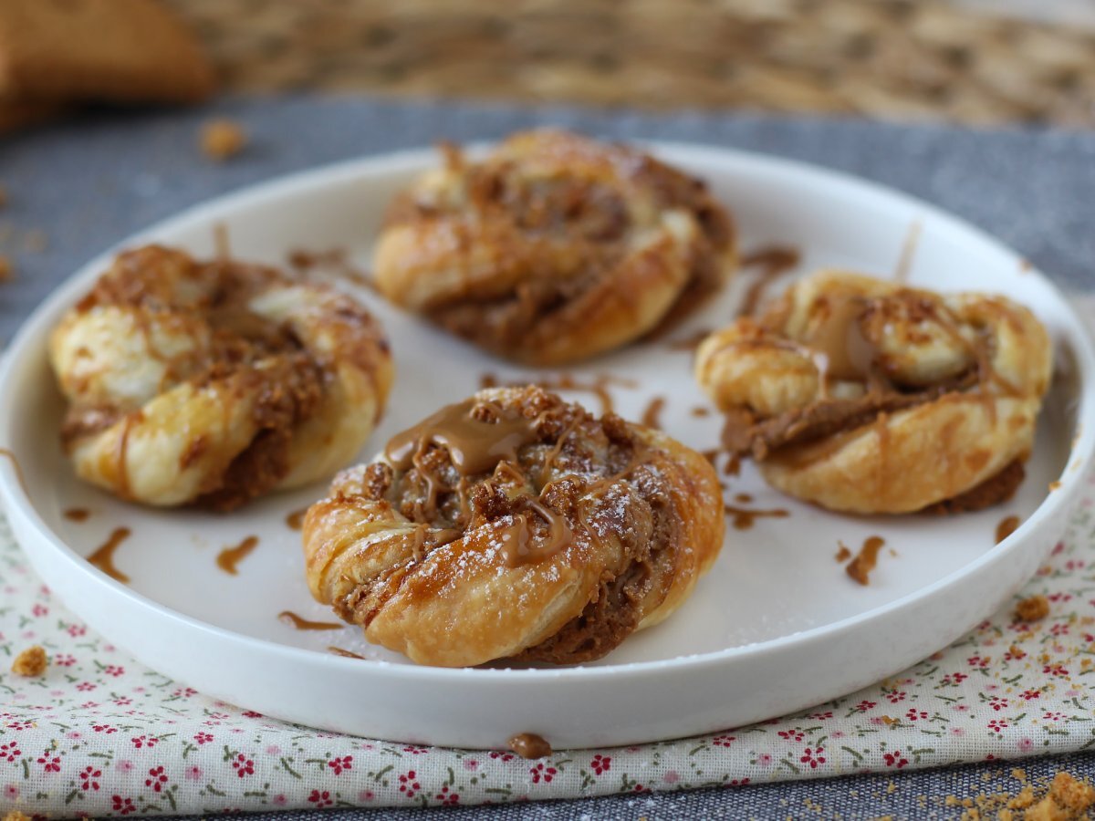 Easy speculaas cookies with puff pastry - photo 5