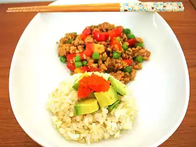 Easy weeknight dinner: turkey and avocado donburi