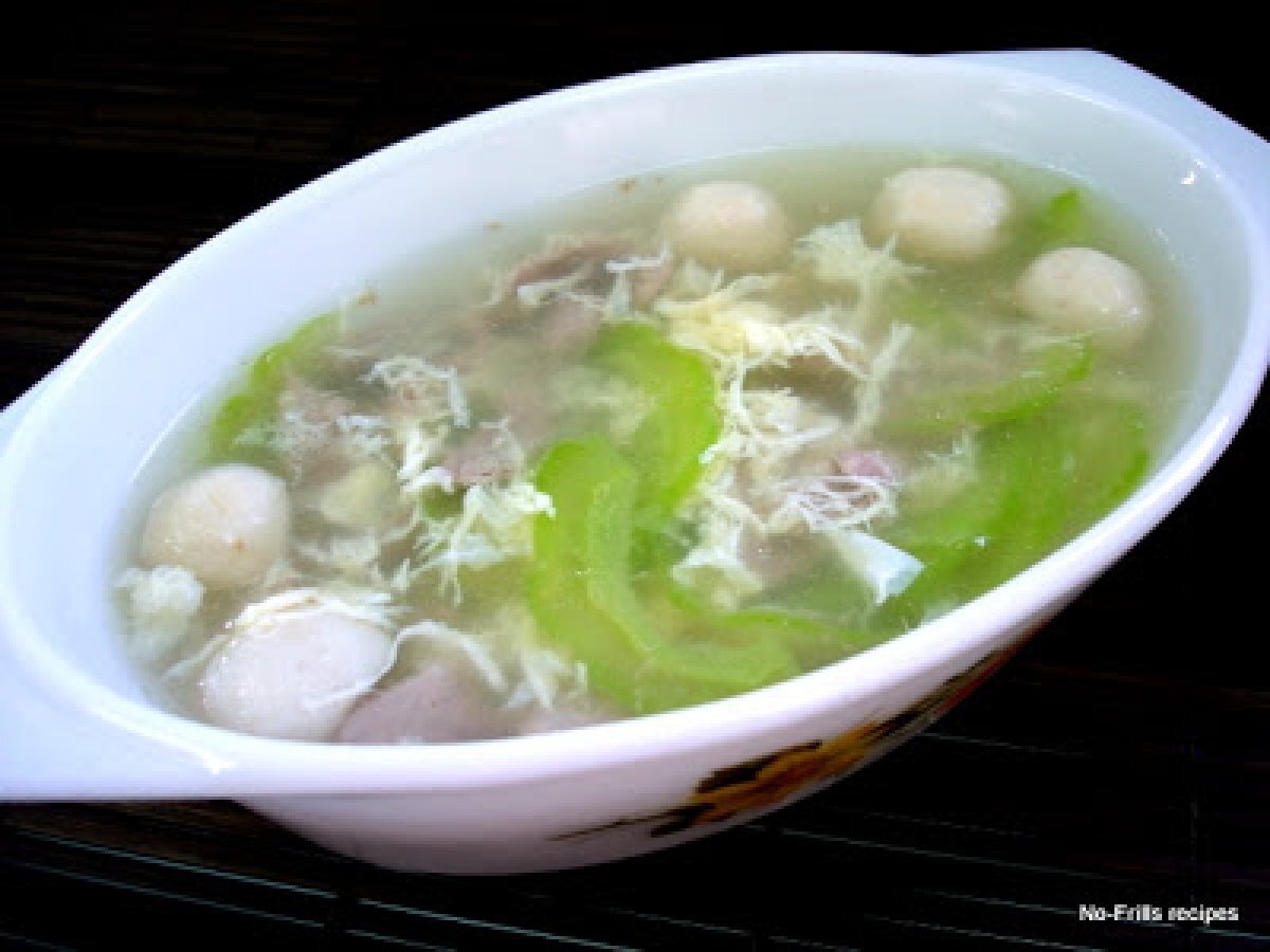 Egg drop bittergourd soup