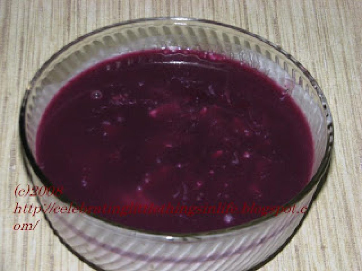 Eggless Black Grape Mousse