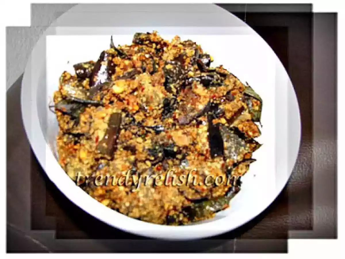 Eggplant flavored with Peanuts (Vankaya-Palli Koora)