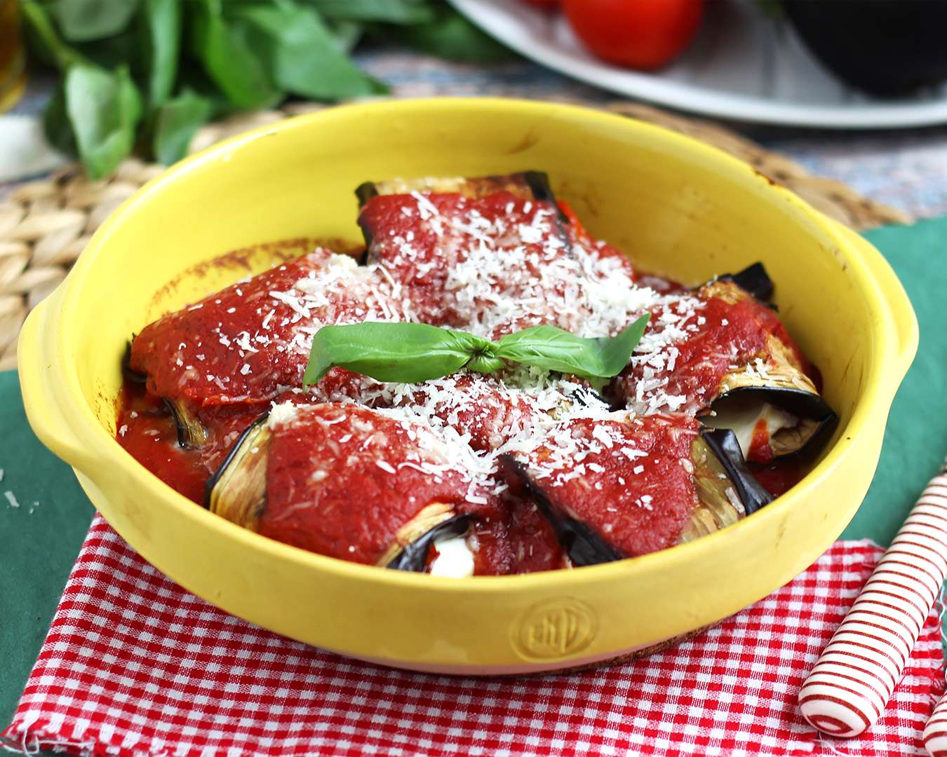 Eggplant rollatini parmigiana style Recipe Petitchef