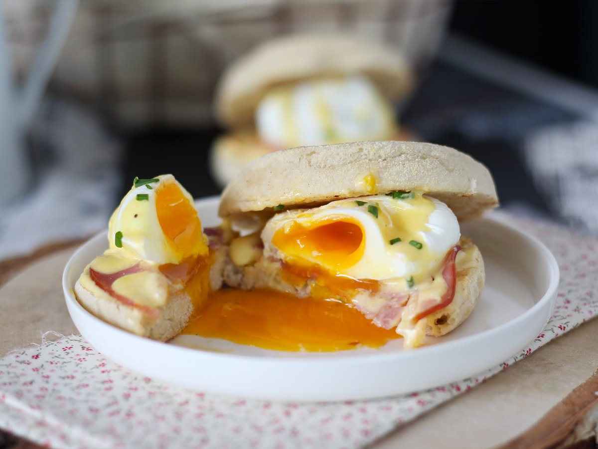 Eggs Benedict, the perfect recipe for a brunch! - photo 2