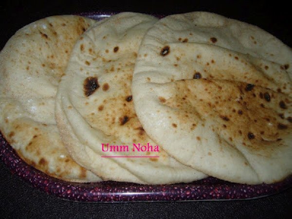 Egyptian Traditonal Bread: Ayesh Baladi (Native Bread)