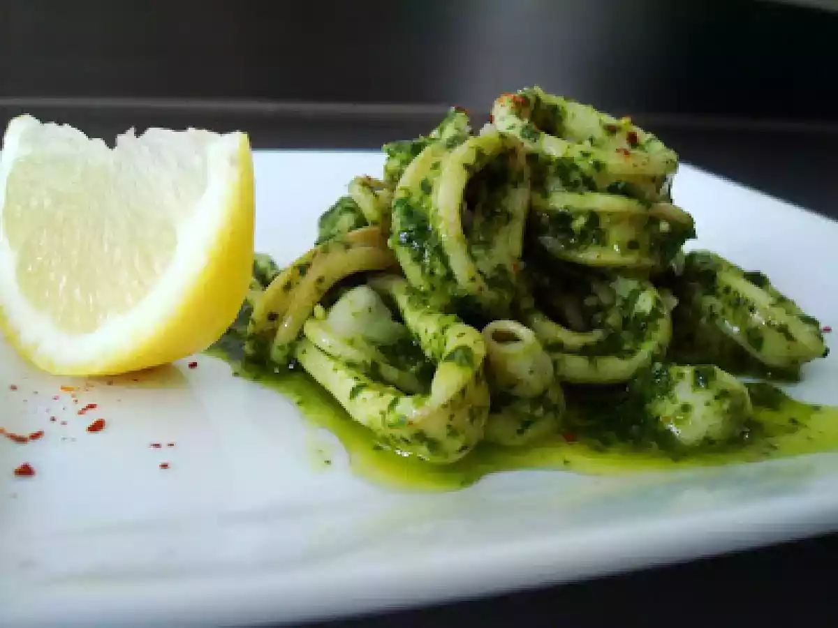 Encornets de pesto - Baby Squid with pesto