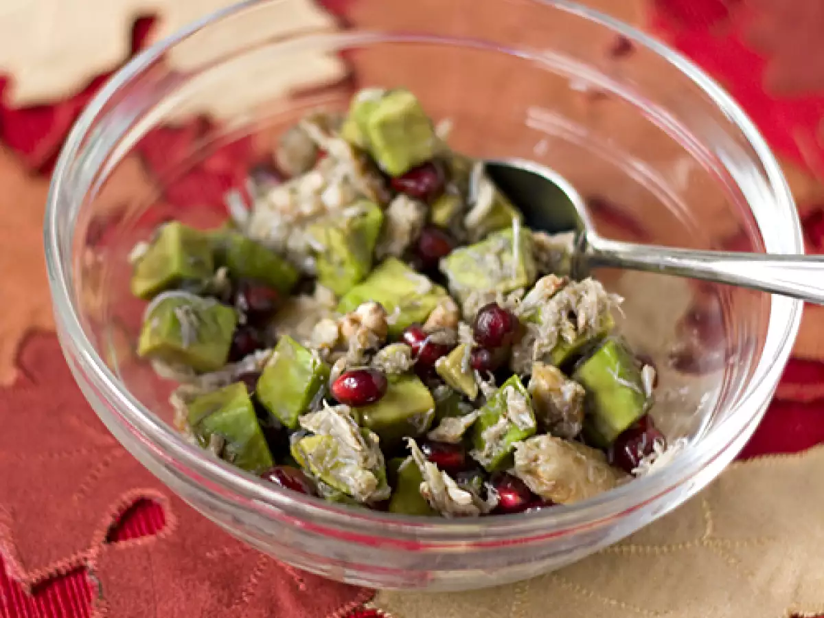 Endive Boats with Avocado, Pomegranate, & Crab Salad Gluten - photo 4