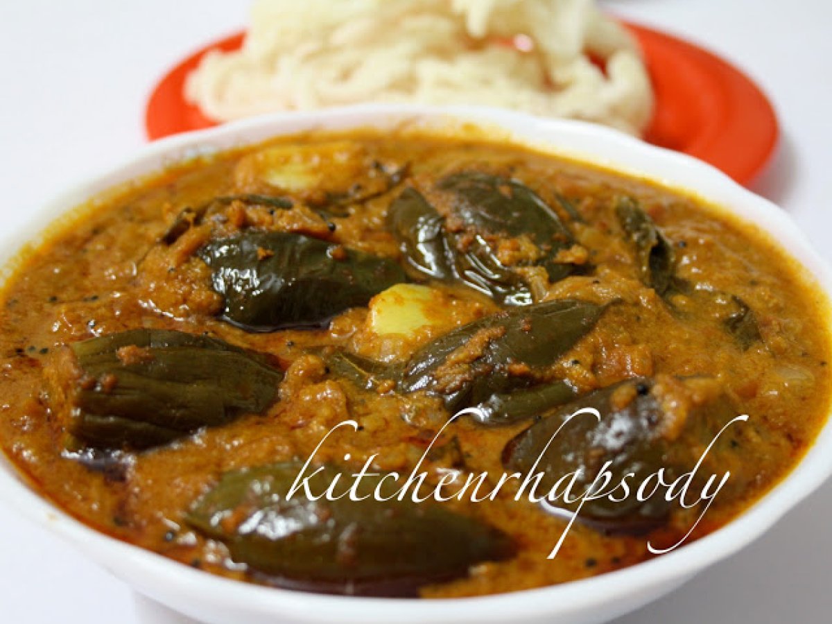 Ennai kathirikkai Kuzhambu - Eggplant Curry