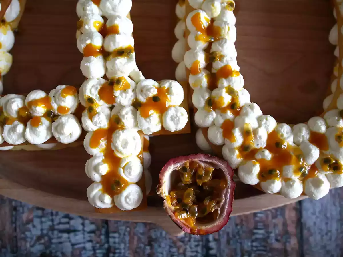 Exotic number cake with mango and passion fruit - photo 4