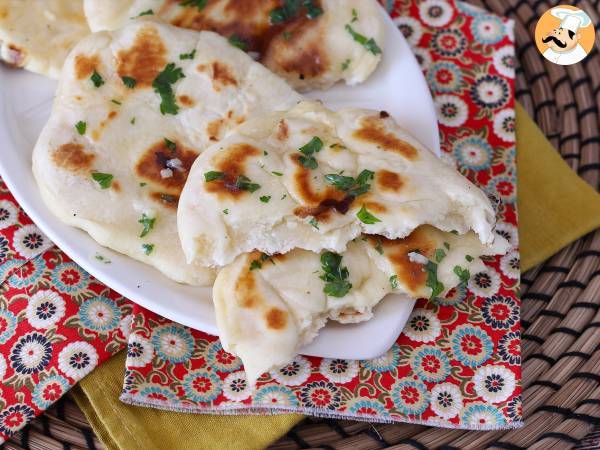 Express cheese naans