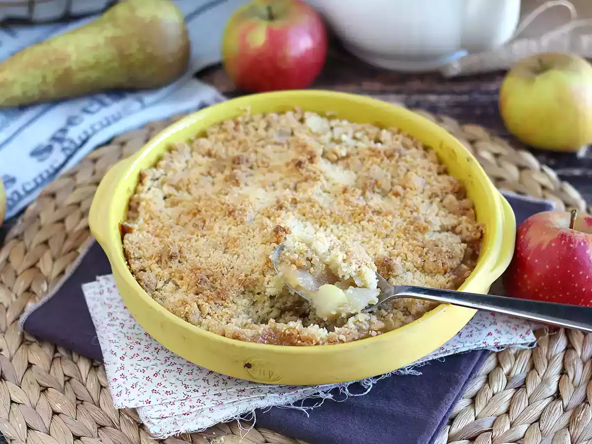 Extra crunchy and melting apple pear crumble - photo 5