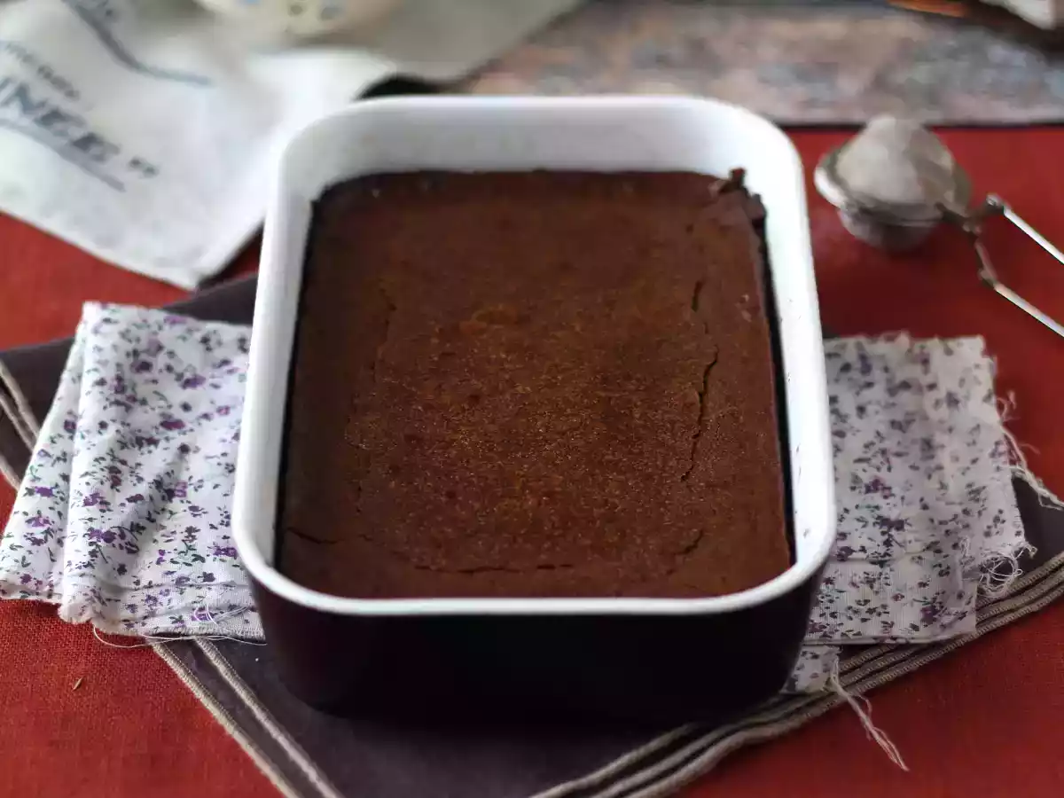 Extra fondant chocolate and chestnut cream cake with only 4 ingredients - photo 2