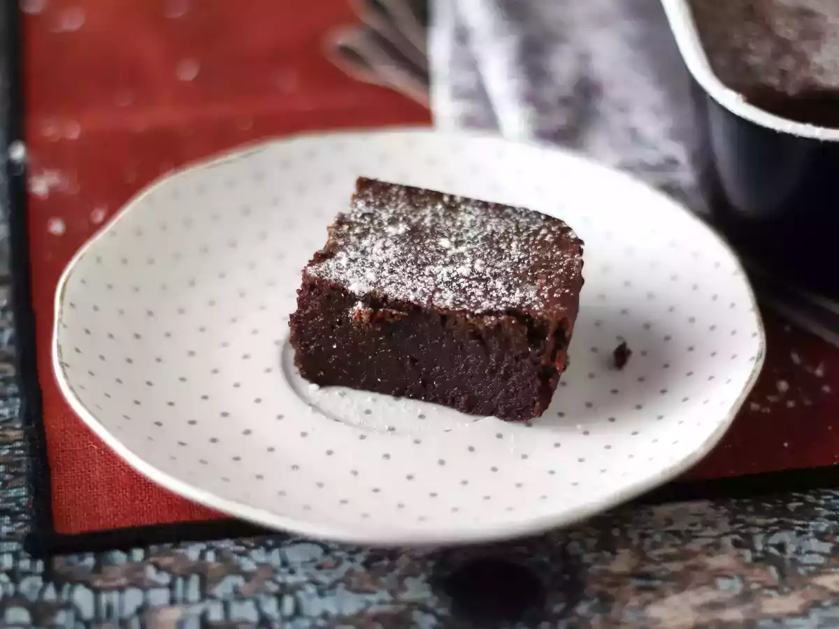 Extra fondant chocolate and chestnut cream cake with only 4 ingredients - photo 7
