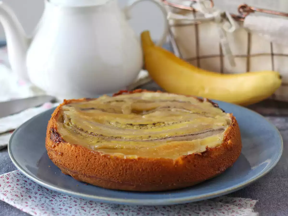 Extra-moist banana upside-down cake - photo 4
