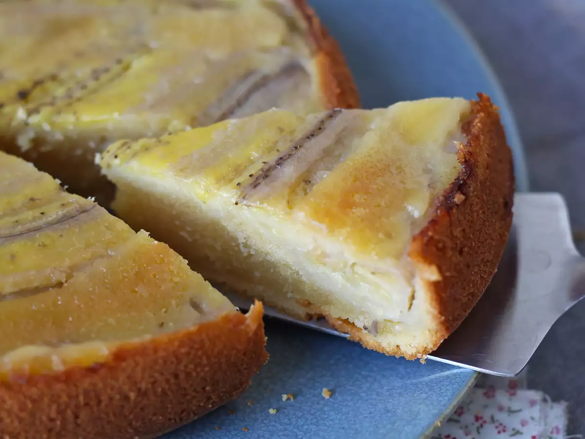 Extra-moist banana upside-down cake - photo 8