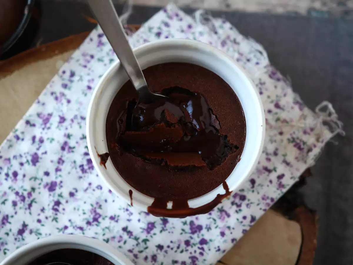 Extra runny air fryer chocolate fondants! - photo 4