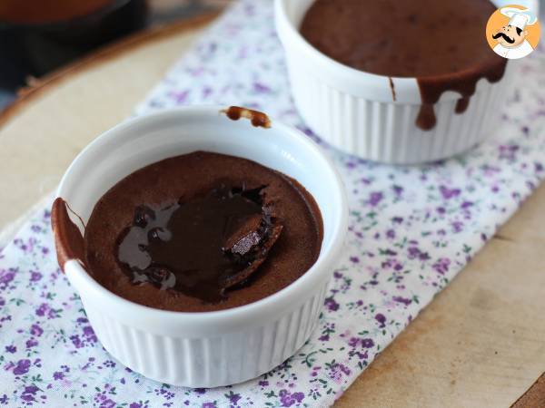 Extra runny airfryer chocolate fondants! - photo 6