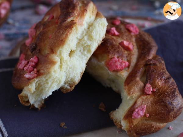 Extra soft heart-shaped brioches for valentine's day - photo 4