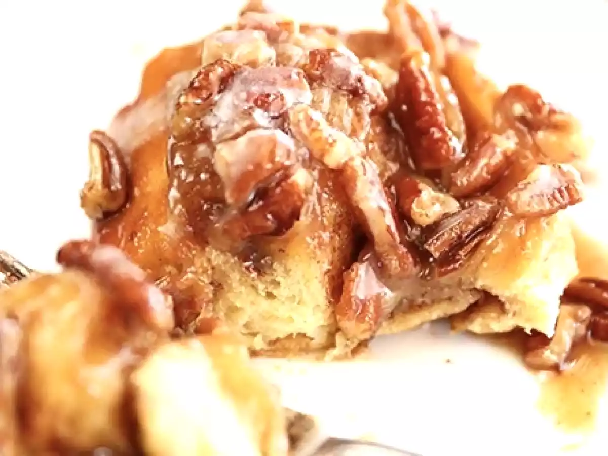 Ez Caramel Cinnamon Pecan Rolls - photo 5