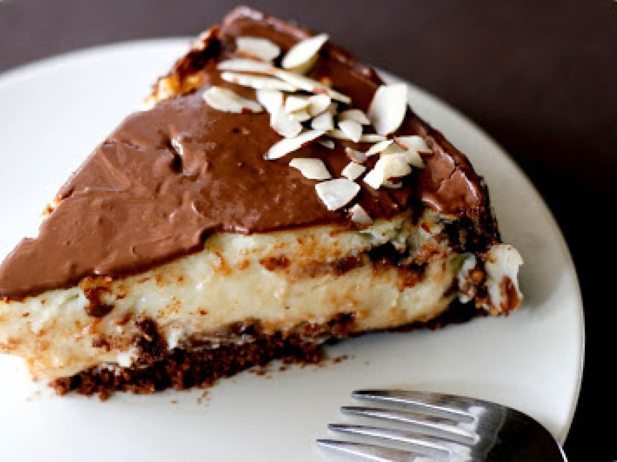 Ferrero Rocher Cheesecake - photo 4