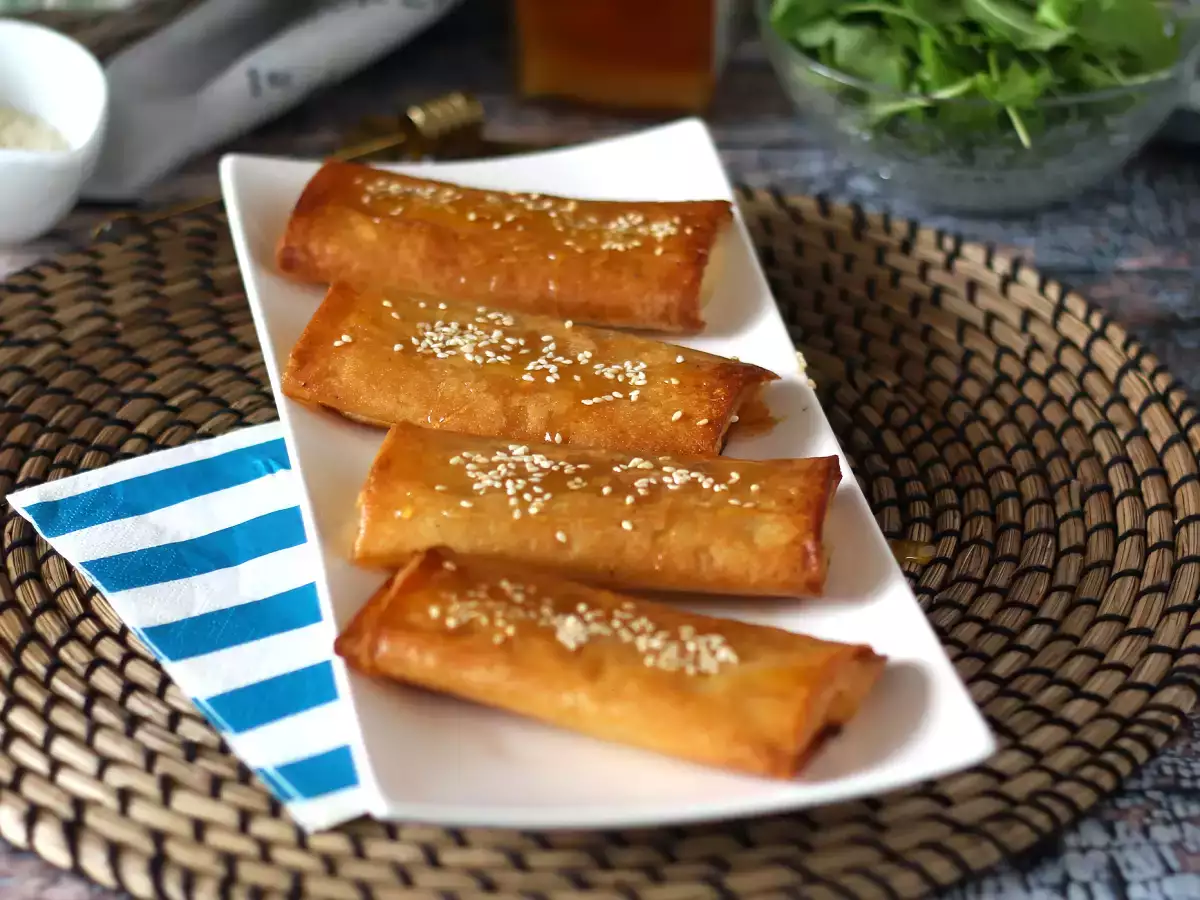 Feta Saganaki: the Greek recipe for crispy feta with honey - photo 5