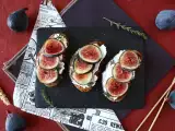Fig, fresh goat cheese, honey and rosemary toasts, photo 3