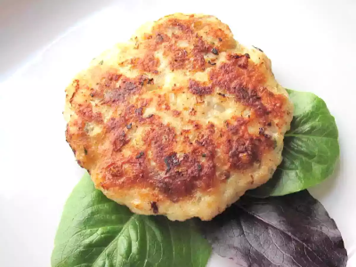 Fish Cakes, Take One: Simple and Easy