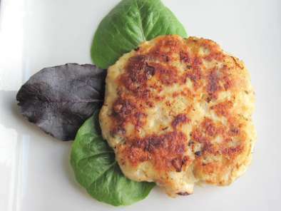 Fish Cakes, Take One: Simple and Easy - photo 2