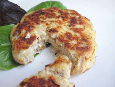 Fish Cakes, Take One: Simple and Easy - photo 3