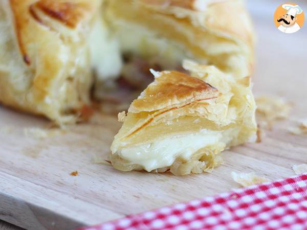 Flaky camembert with ham and onions - video recipe! - photo 2