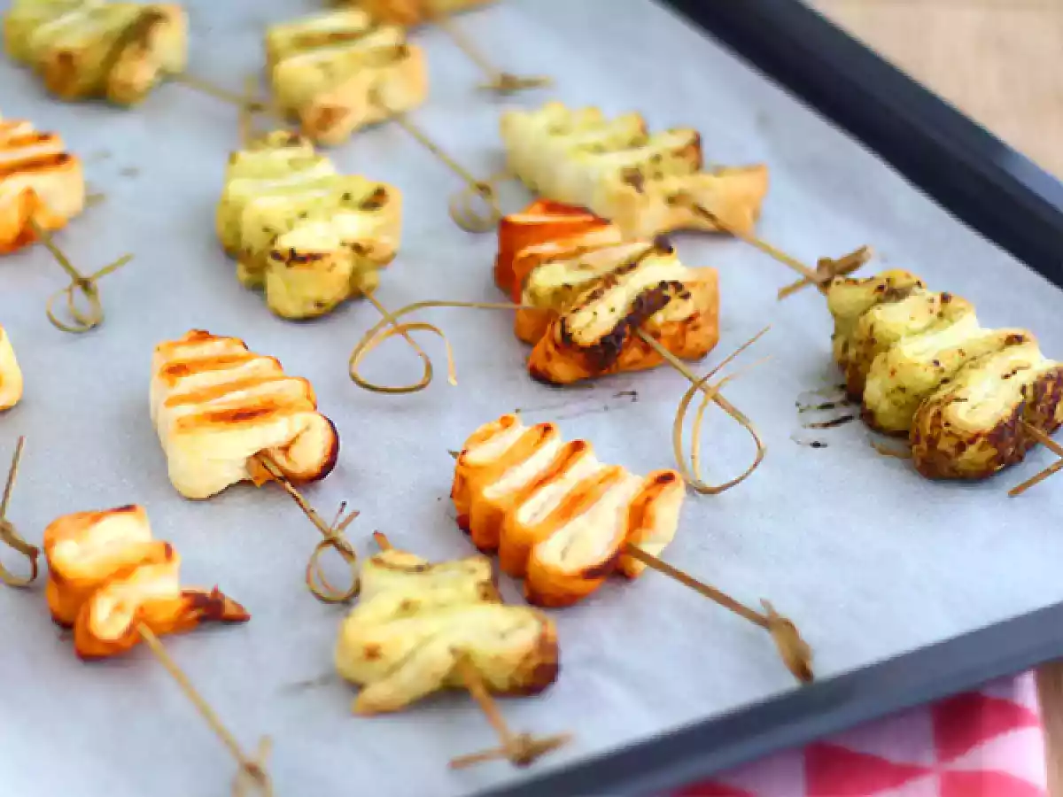 Flaky christmas trees with pesto - video recipe ! - photo 2